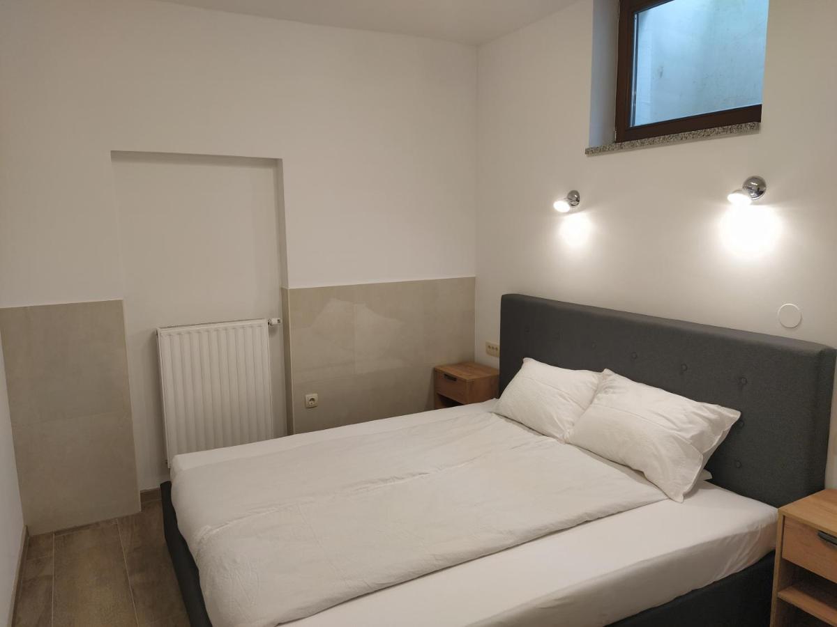 Apartmaji Maln Dolenjske Toplice Exteriör bild