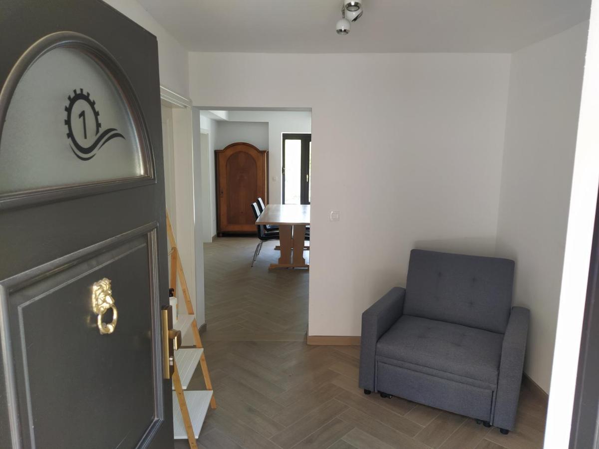 Apartmaji Maln Dolenjske Toplice Exteriör bild