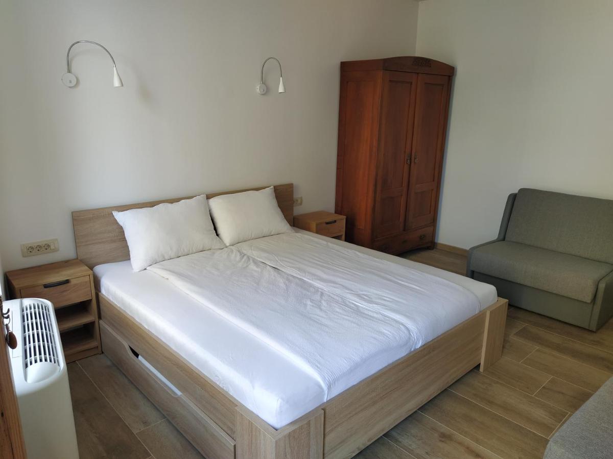 Apartmaji Maln Dolenjske Toplice Exteriör bild