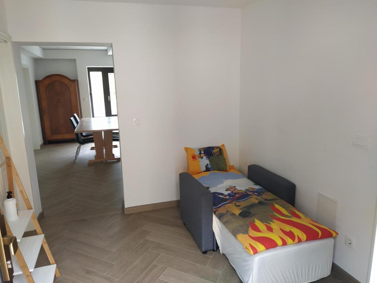 Apartmaji Maln Dolenjske Toplice Exteriör bild