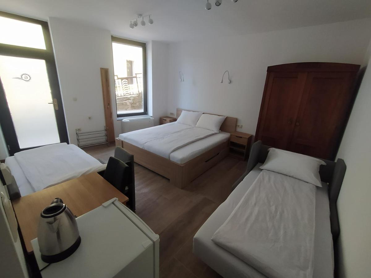 Apartmaji Maln Dolenjske Toplice Exteriör bild