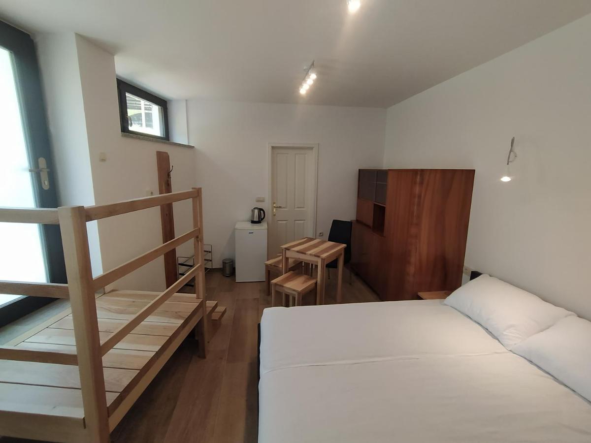 Apartmaji Maln Dolenjske Toplice Exteriör bild