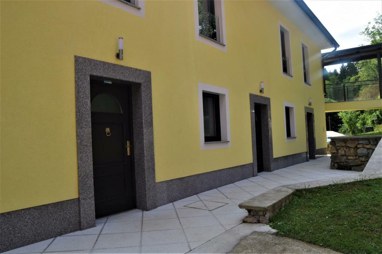 Apartmaji Maln Dolenjske Toplice Exteriör bild