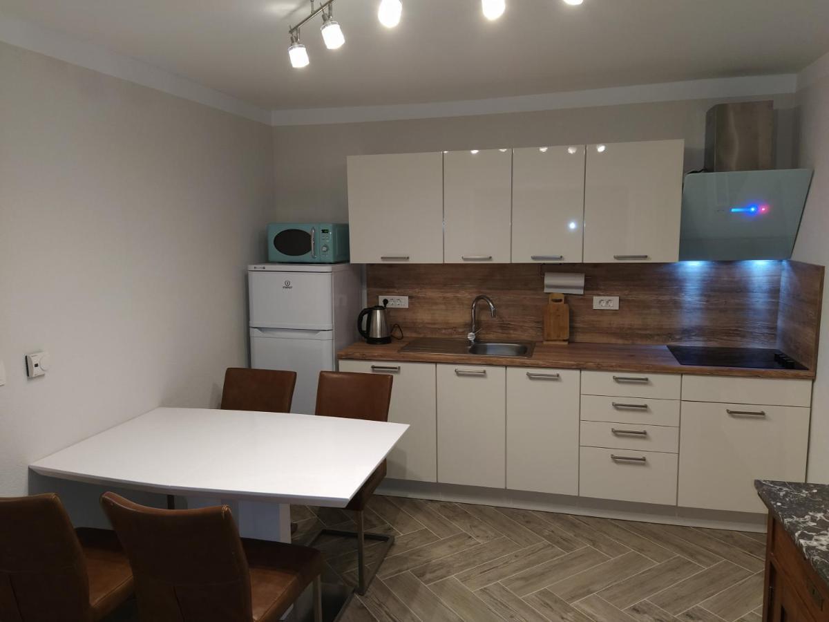 Apartmaji Maln Dolenjske Toplice Exteriör bild